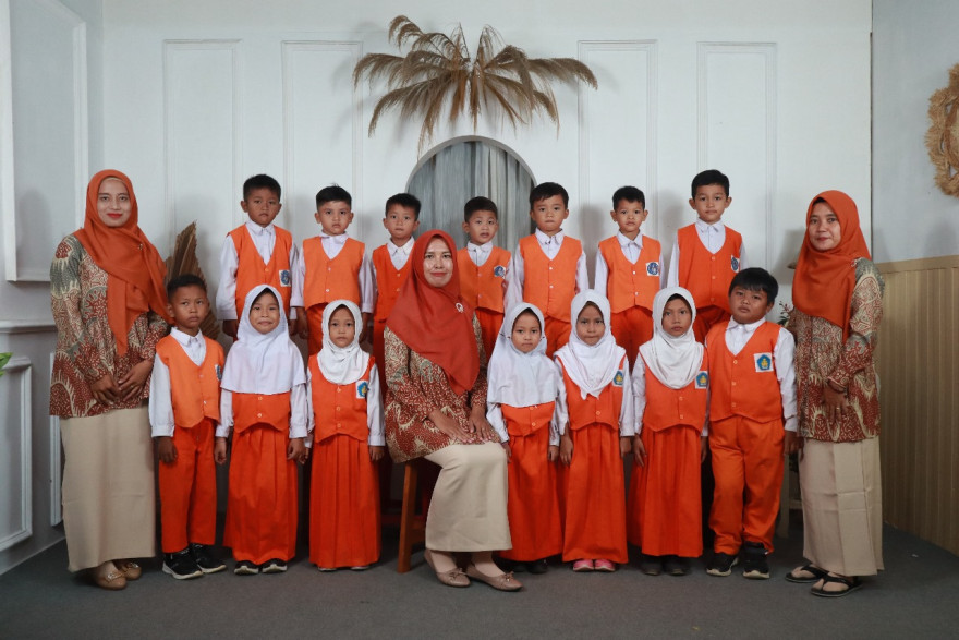 Pelepasan Anak PAUD RA KEMUNING: Momen Haru Penuh Makna